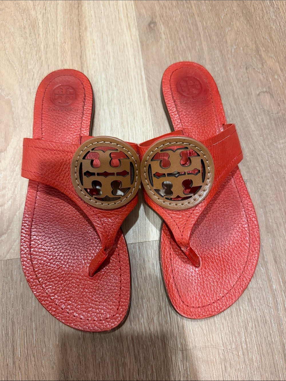 Tory Burch Red Leather Logo Thong Sandals with Brown Medallions